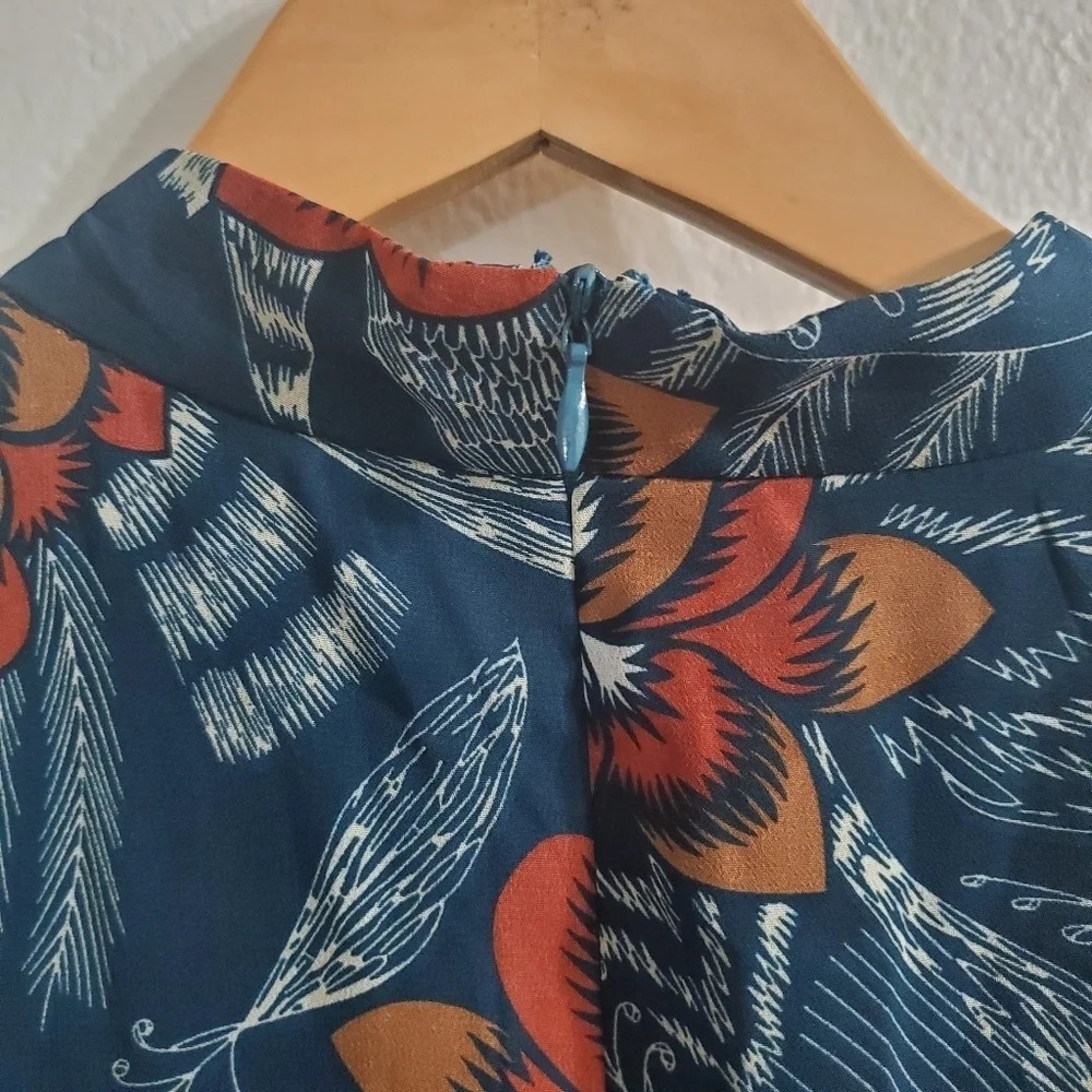 AAKAA Blue Sleeveless High Neck Floral Dress Size M - Picture 5 of 8